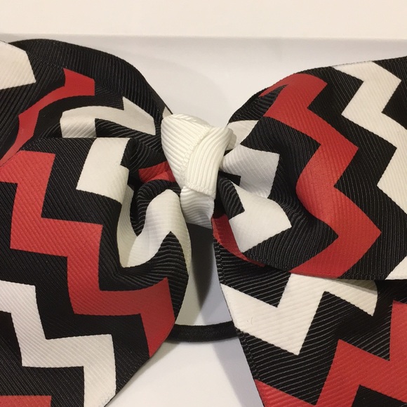 Maroon/black/white Chevron 2” wide pony tail bow - Picture 5 of 6